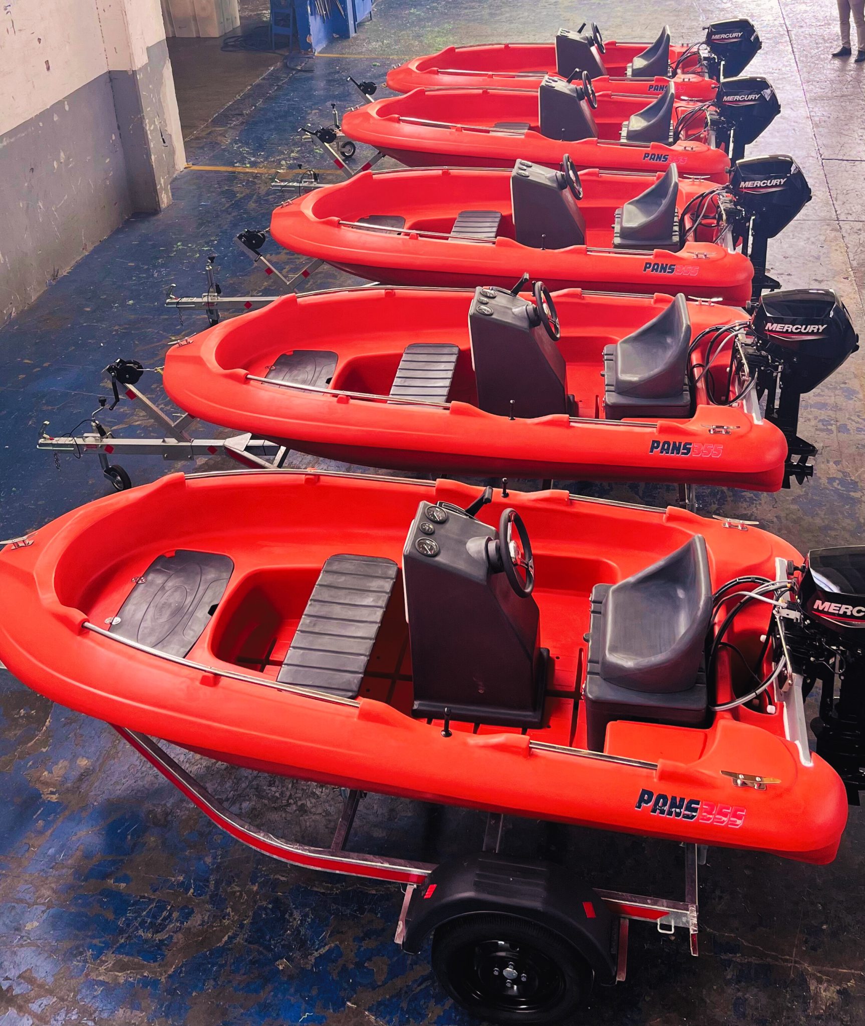 3e35a7e0-9bd6-40f6-aa79-ebbc830ac963 Reddingsbootjes